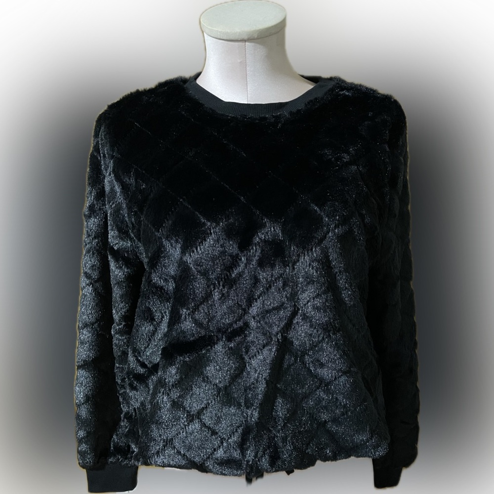 Steve Madden Black Quilted Faux Fur Top